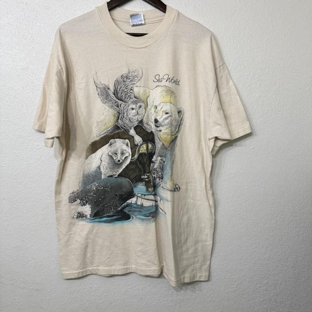 1991 sea‎ world  nature graphic tee